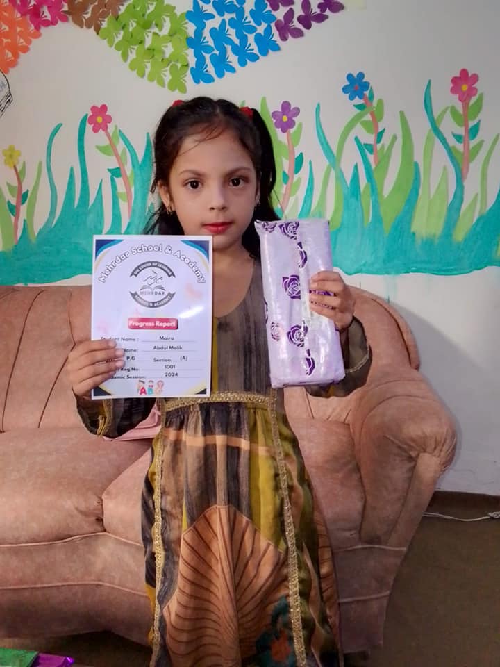 Mehrdar School student